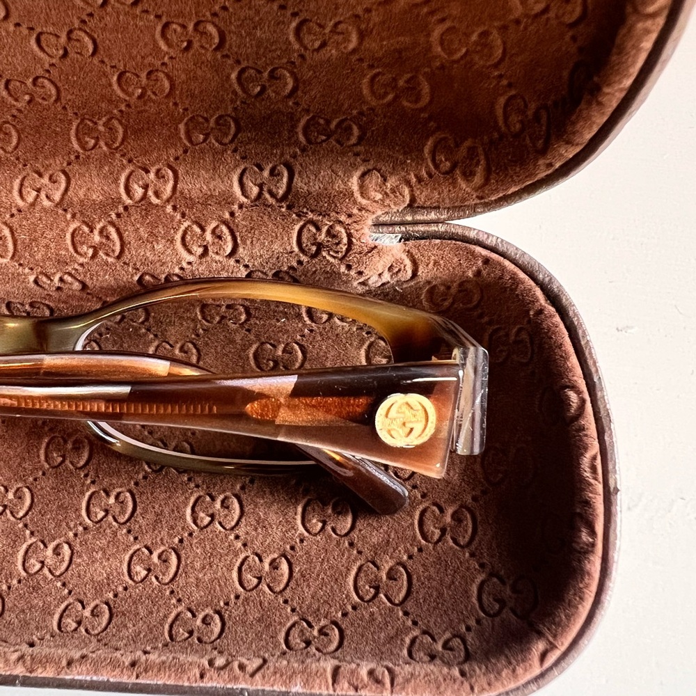 GUCCI Brown Slim Rectangular Women's Eyeglasses with Case - Picture 3 of 6